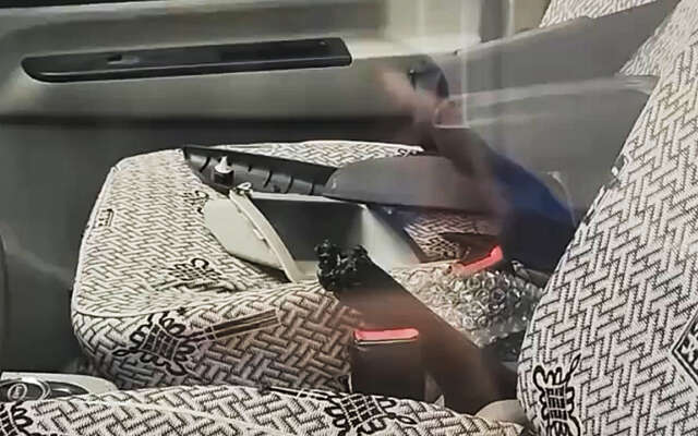 Aan deze handrem zit zo te zien een merkwaardig luchtje