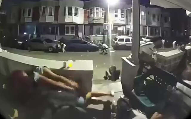 Schietpartij in Philadelphia vastgelegd op camera: 3 doden, 10 gewonden