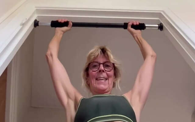 Tante Bep heeft besloten om wat meer te sporten