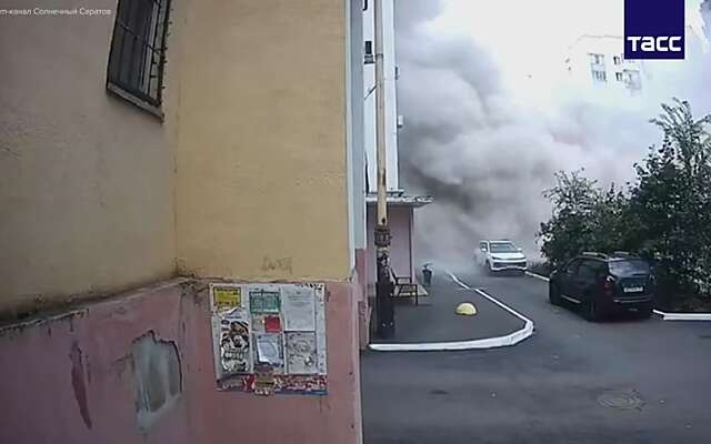 Gasexplosie veegt flatgedeelte van 10 verdiepingen weg in Saratov