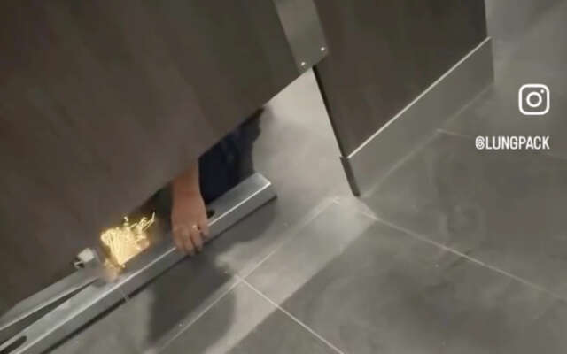 Vind je het ook zo irritant als je op de wc wordt gestoord?