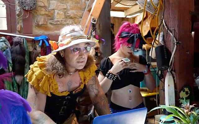 Transvrouw compleet uit zijn en/of haar stekker vanwege 'misgendering'