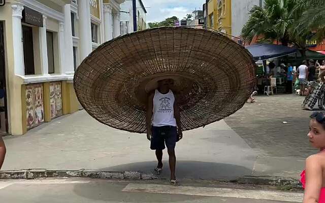 Braziliaan houdt van grote hoeden