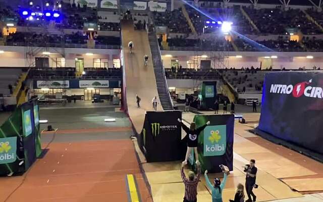 Stuntende BMX'ers hebben bijzonder goede timing